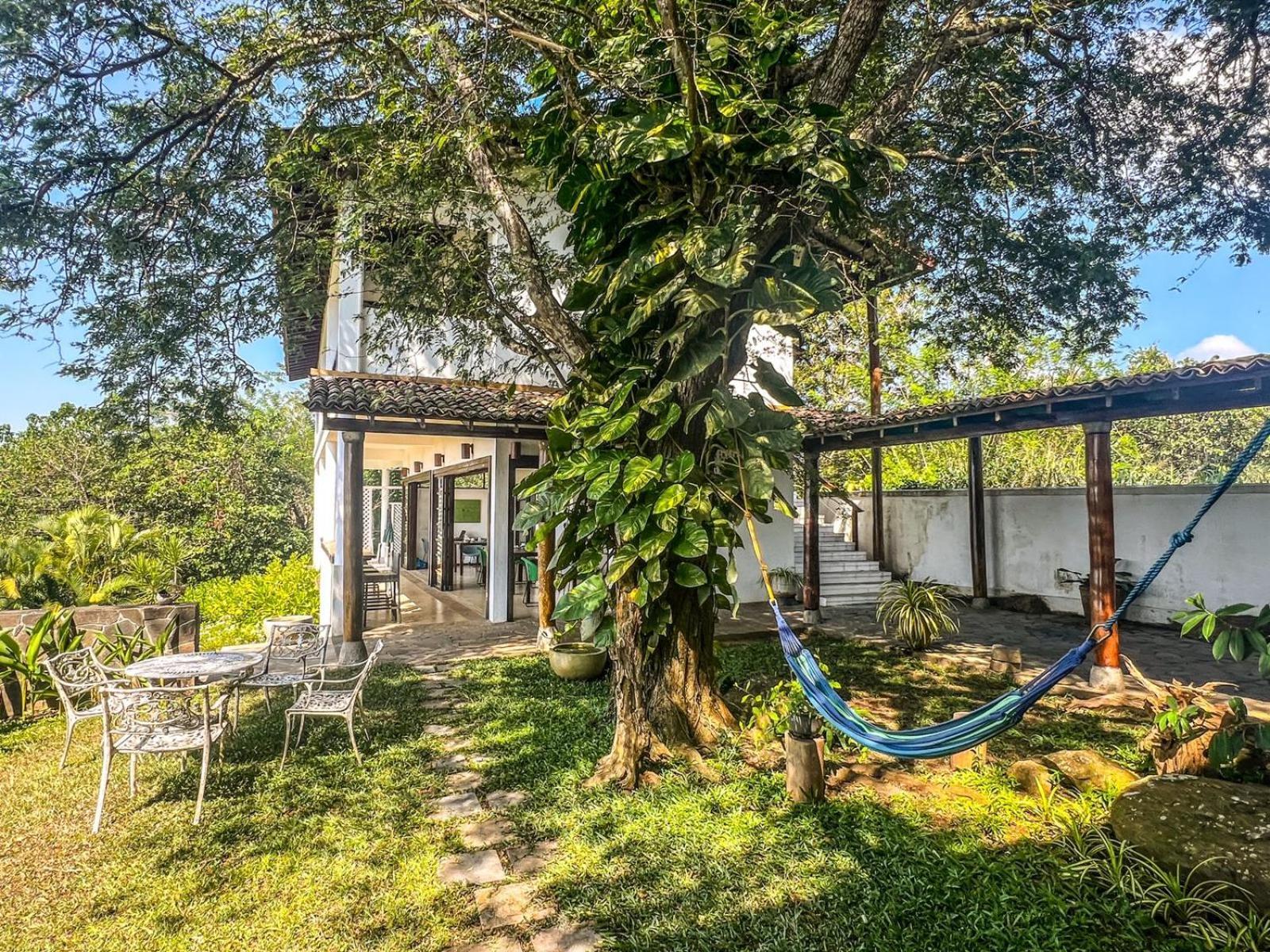 Hotel Little Tamarind à Tangalle Extérieur photo